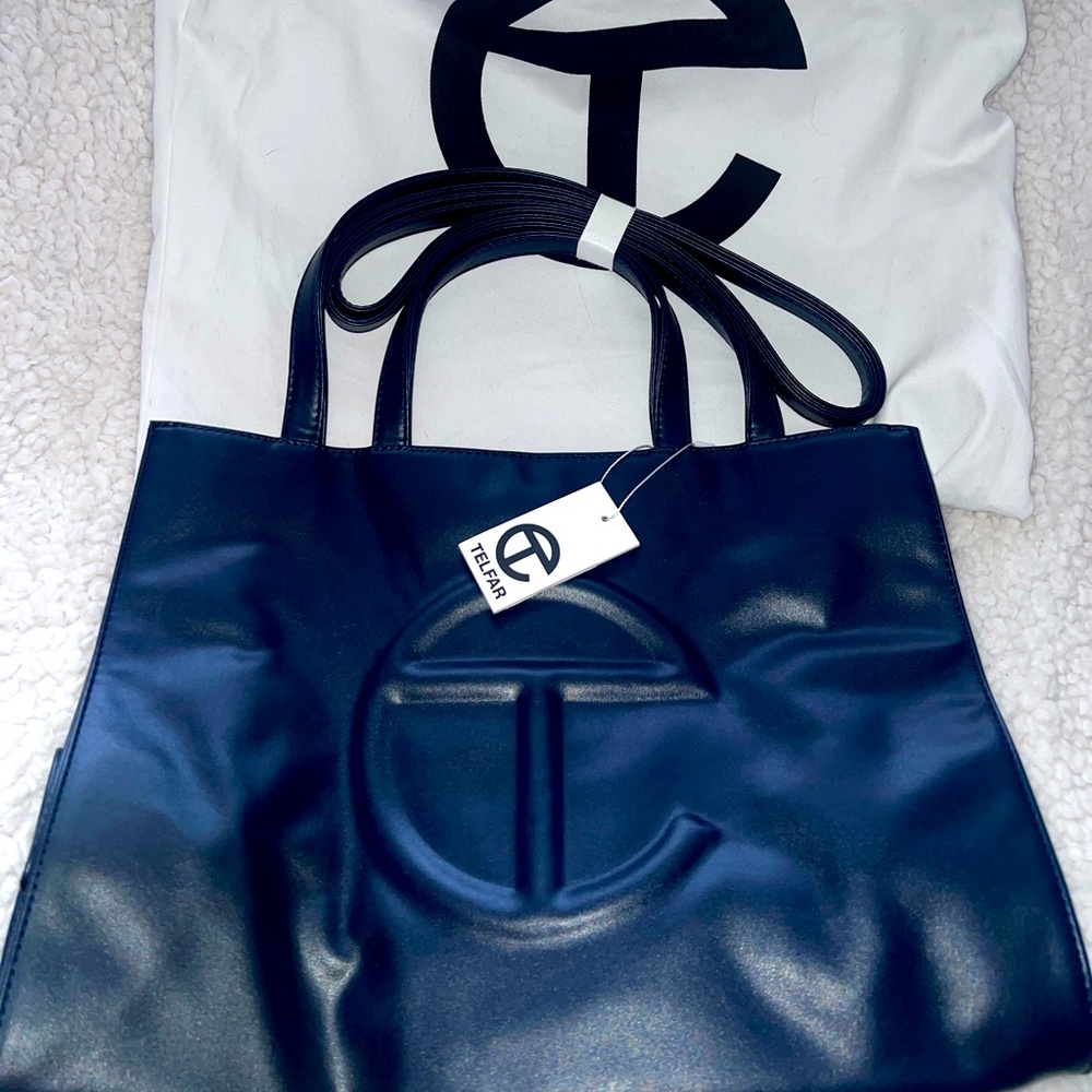 Authentic Brand New Shopper